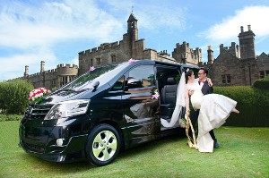 Deluxe-wedding-alphard