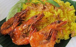 Resep Nasi: Nasi Kuning Sambal Udang