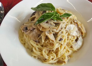 Resep Pasta: Creamy Mushroom Pasta Resep Pasta: Creamy Mushroom Pasta