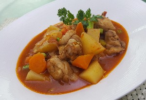 Resep Ayam: Spicy Chicken Stew Resep Ayam: Spicy Chicken Stew